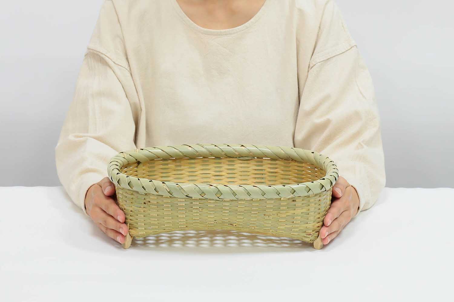 真竹 浅い籠 だ円 (城戸繁延)