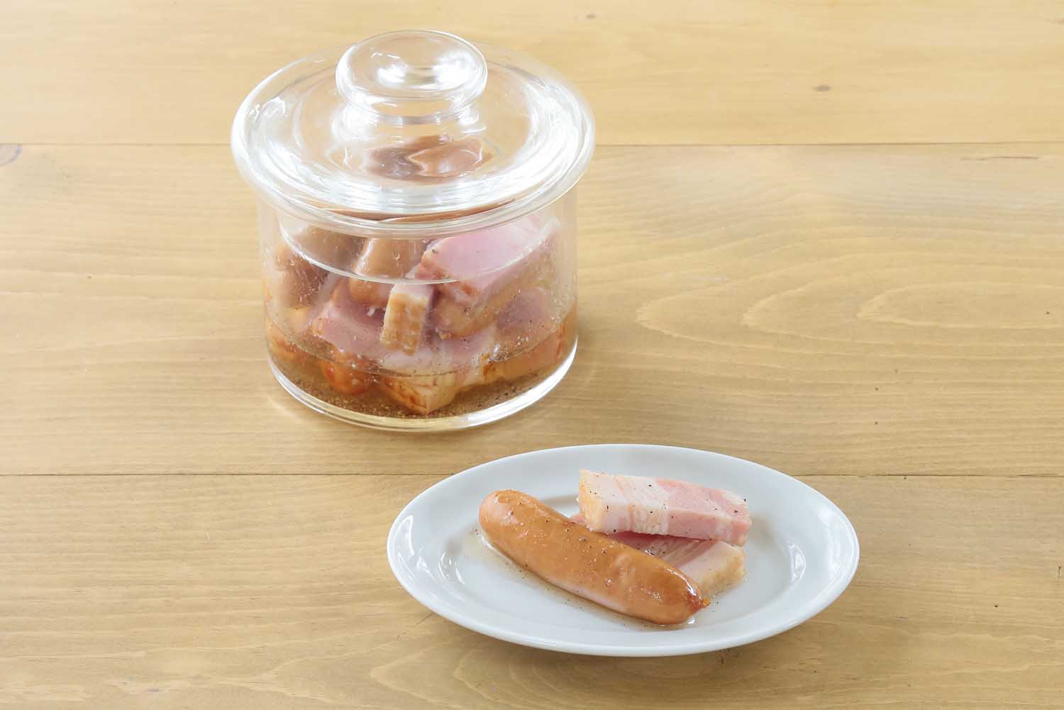 ソーセージとベーコンのピクルス
